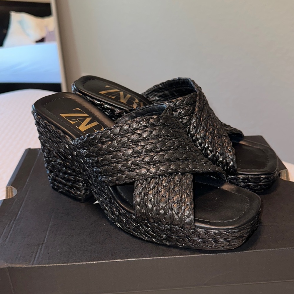 Zara black espadrilles